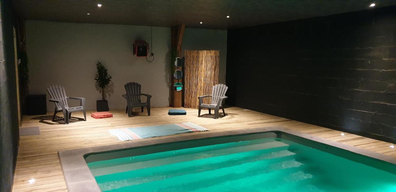 Les Colombines Bed and Breakfast Hombleux Exteriör bild